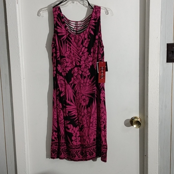 R&K Originals Dresses & Skirts - Ladies R & K Originals Sleeveless Pink/ Black  Dress size 10
